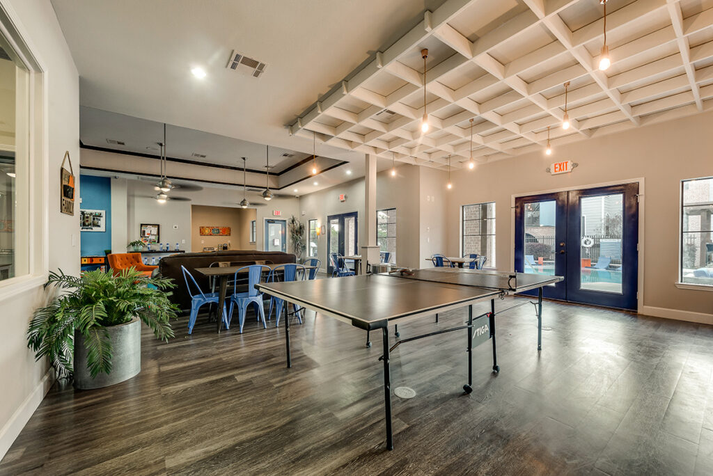 campus-edge-at-huntsville-apartments14